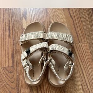 American Eagle Outfitters Tan Sandals